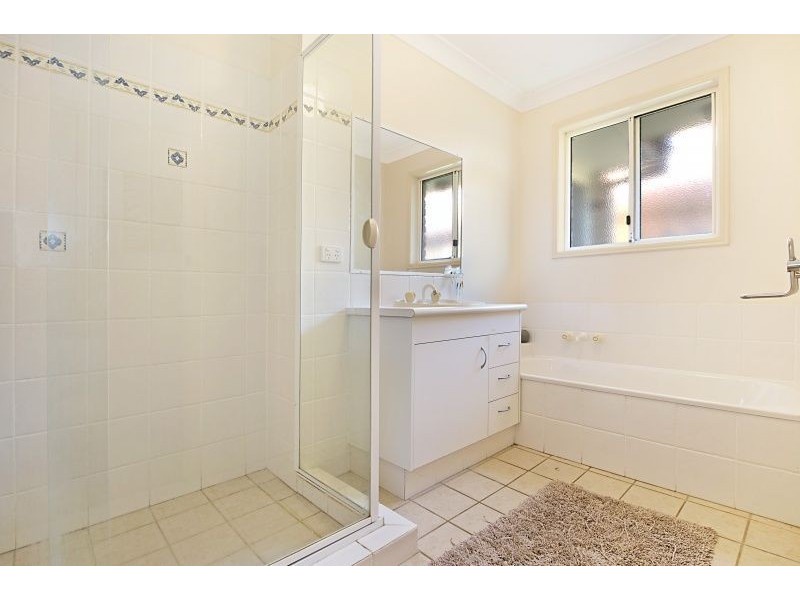 10 Monaghan Crescent, North Lakes QLD 4509