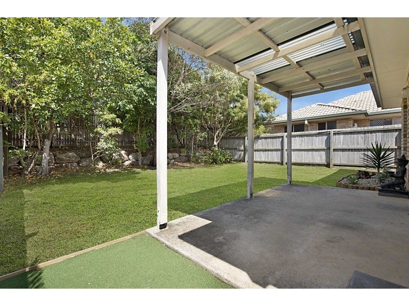 10 Monaghan Crescent, North Lakes QLD 4509