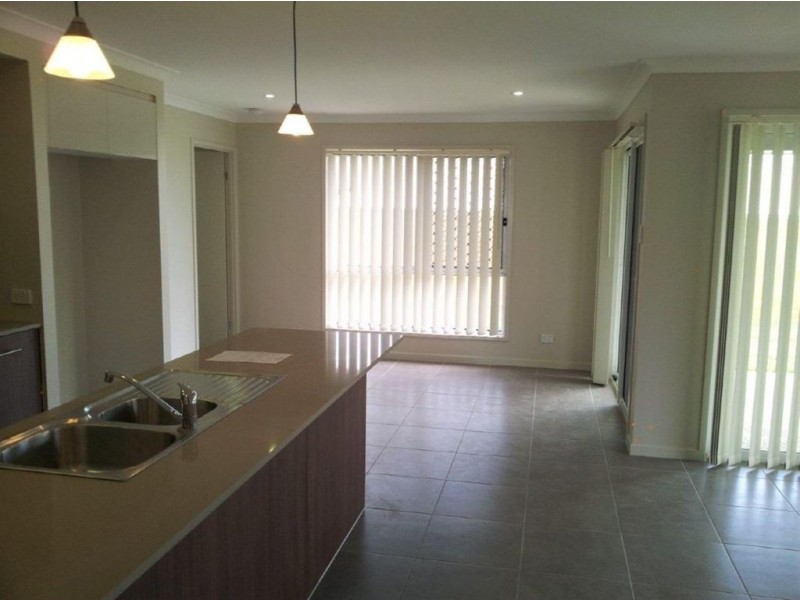 15 Uhlman Street, Mango Hill QLD 4509