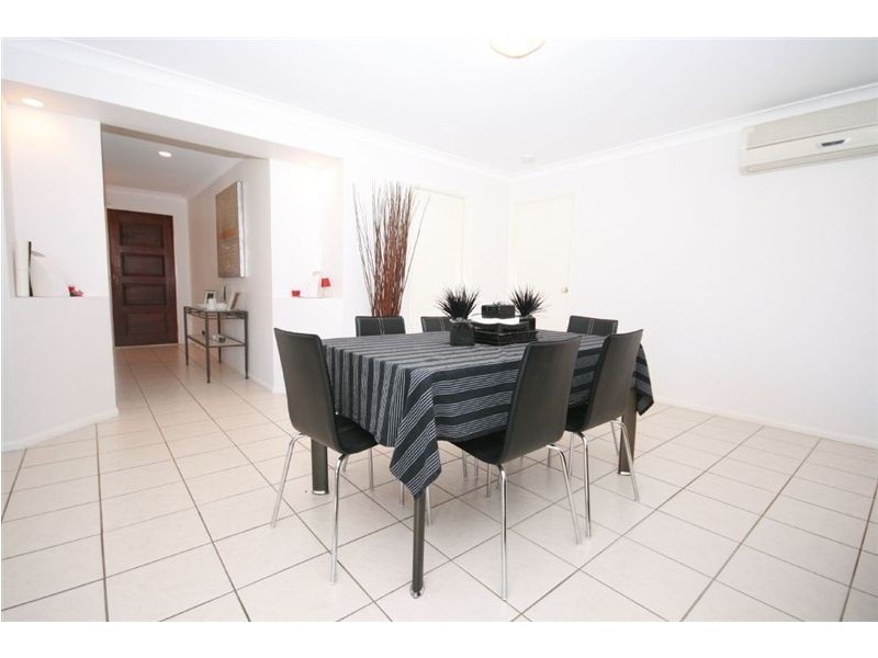 6 Davenport Parade, North Lakes QLD 4509