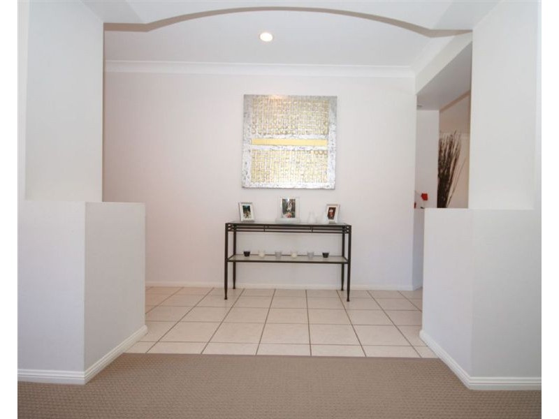 6 Davenport Parade, North Lakes QLD 4509