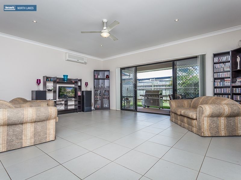 30 Kurrajong Circuit, North Lakes QLD 4509