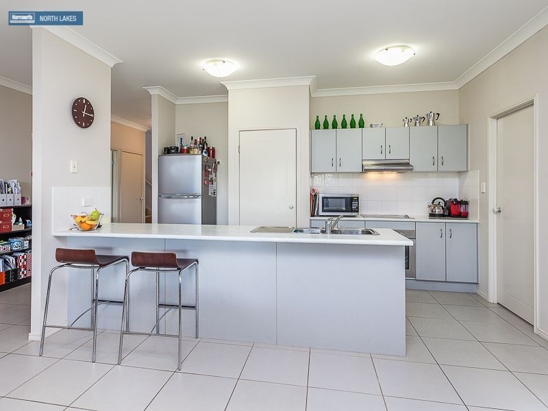 30 Kurrajong Circuit, North Lakes QLD 4509