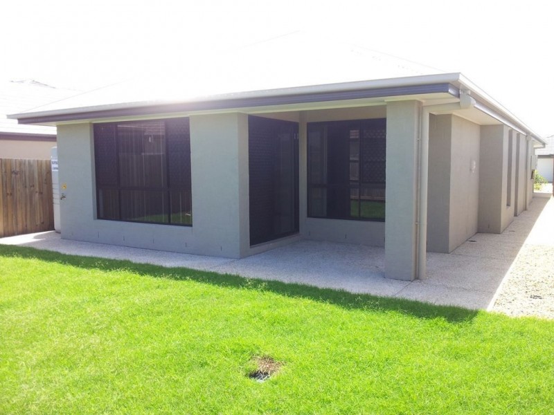 8 Portmarnock Street, North Lakes QLD 4509
