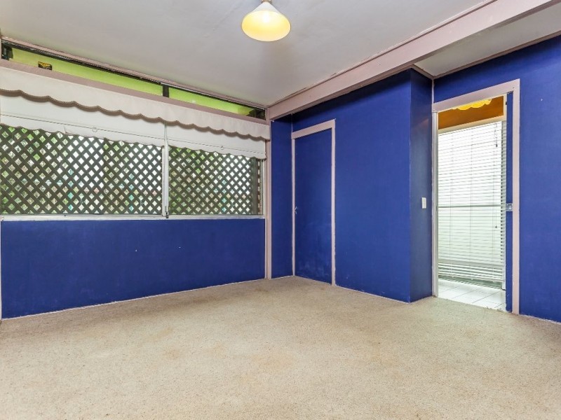 10 Patricia Street, Strathpine QLD 4500