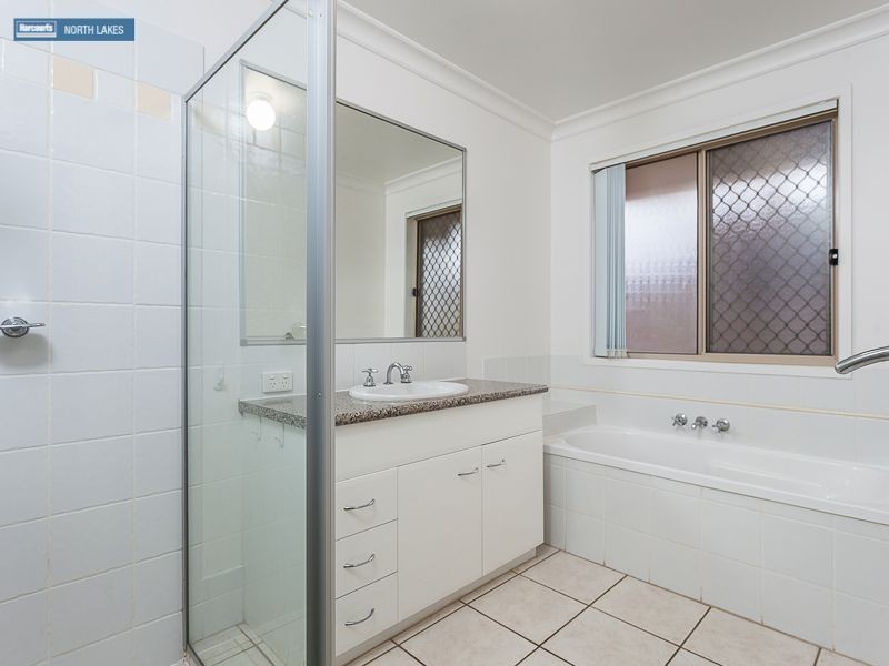 16 Ultramarine Parade, Griffin QLD 4503