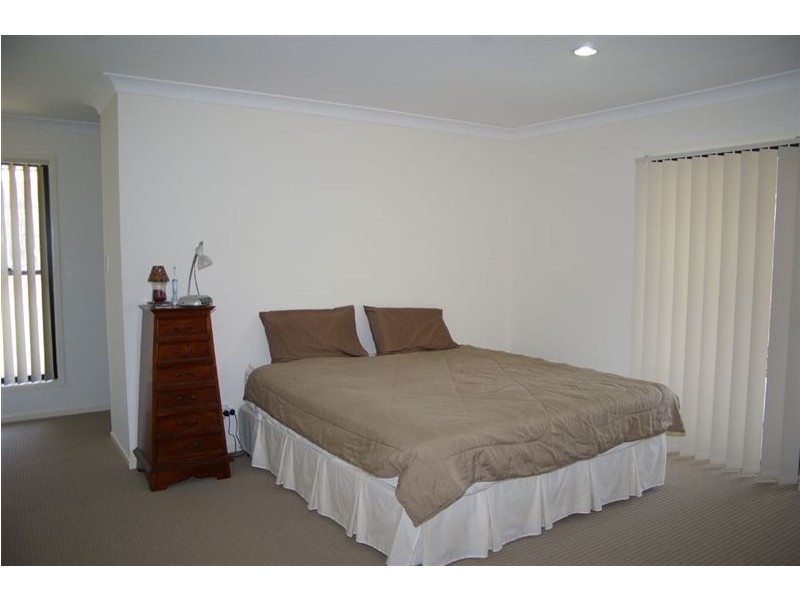 7 Waterway Crescent, Murrumba Downs QLD 4503