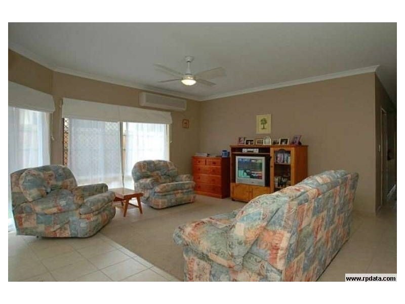 20 Kurrajong Circuit, North Lakes QLD 4509