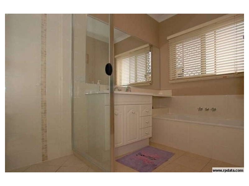 20 Kurrajong Circuit, North Lakes QLD 4509