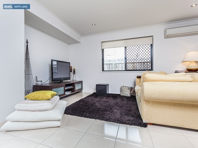 8 Oregano Close, Griffin QLD 4503