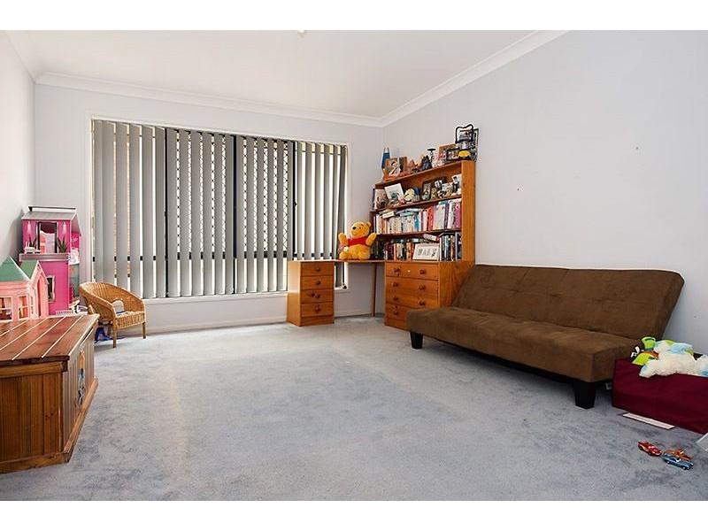 2 Brockman Street, North Lakes QLD 4509