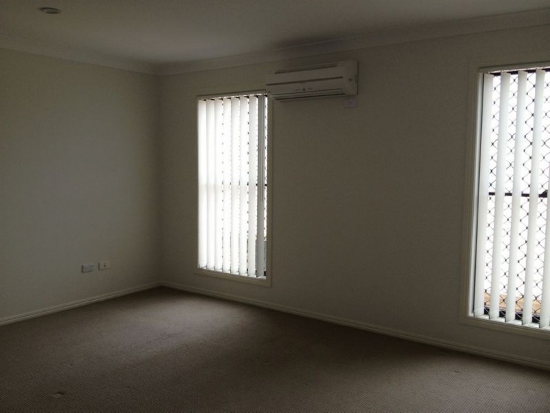 1/15 Highcliffe Crescent, North Lakes QLD 4509
