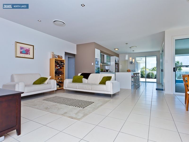 11 Elkington Circuit, North Lakes QLD 4509