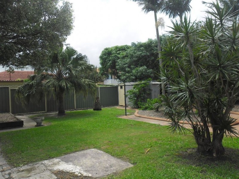 13 Kurrowah Crescent, Margate QLD 4019
