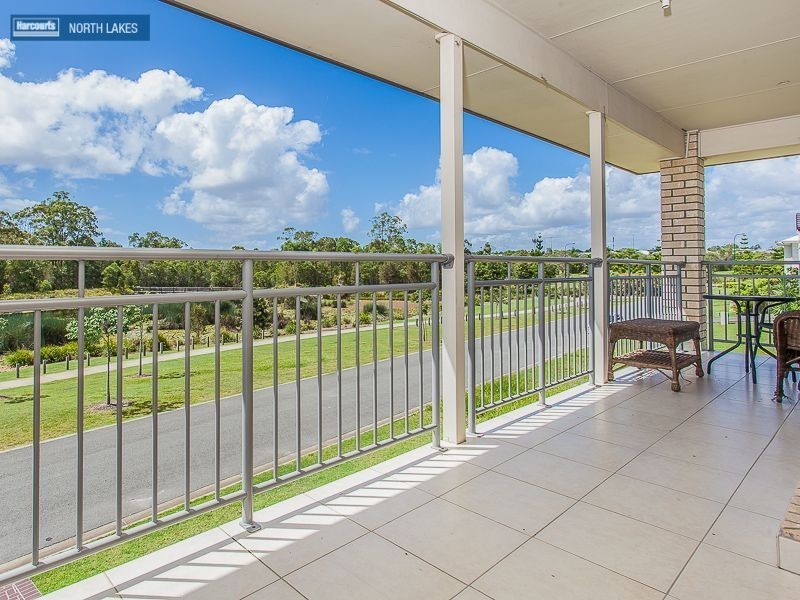 16 Wallaroo Circuit, North Lakes QLD 4509
