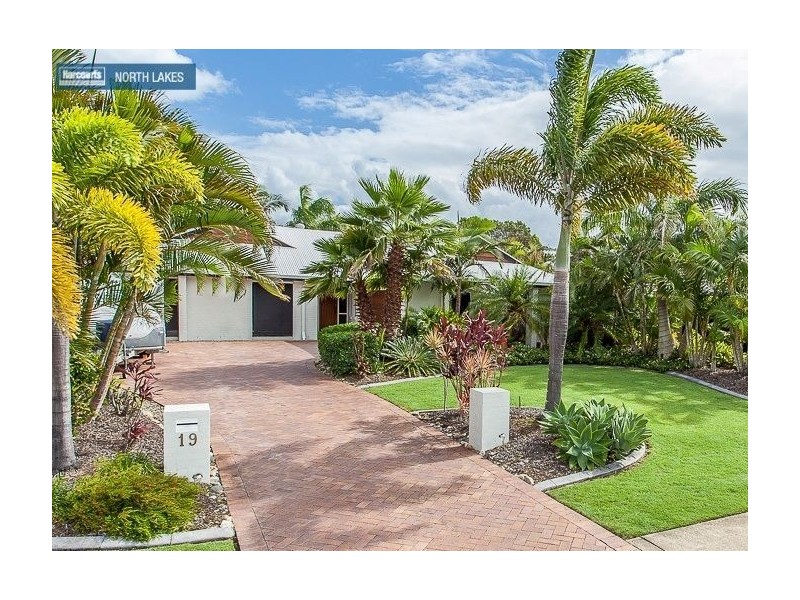19 Copeland Drive, North Lakes QLD 4509