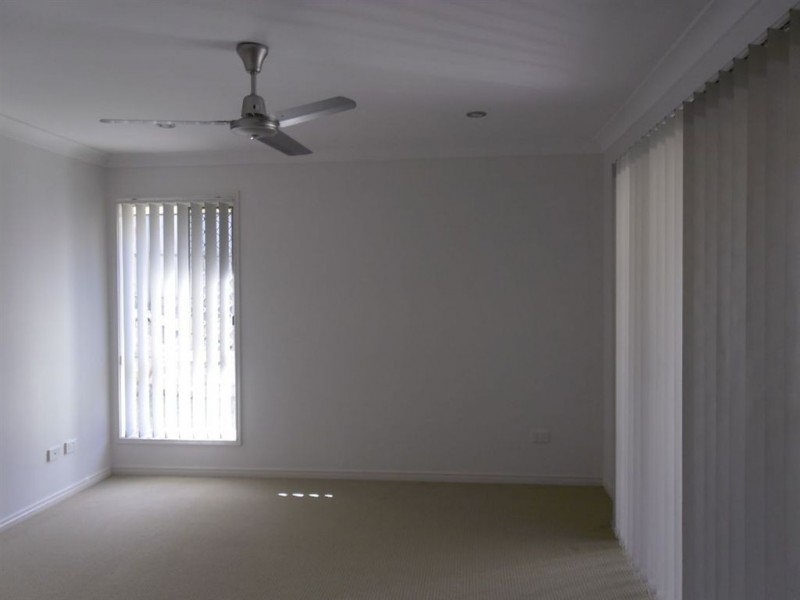 14 Mackintosh Drive, North Lakes QLD 4509