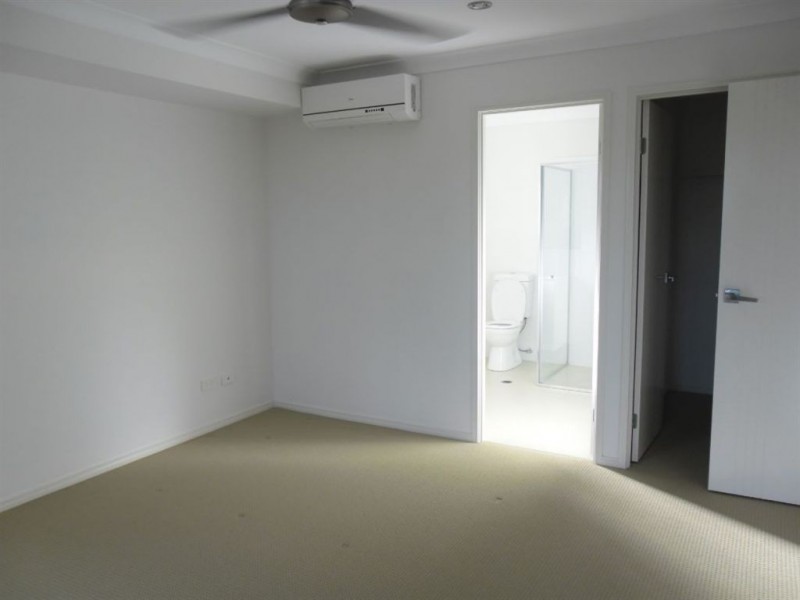 14 Mackintosh Drive, North Lakes QLD 4509