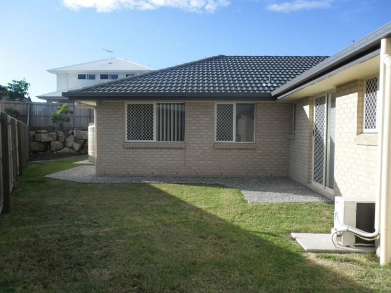 14 Mackintosh Drive, North Lakes QLD 4509