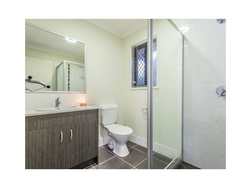32 Mackintosh Drive, North Lakes QLD 4509