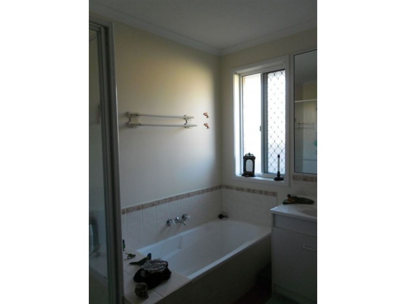 2/23 Bellini Road, Burpengary QLD 4505