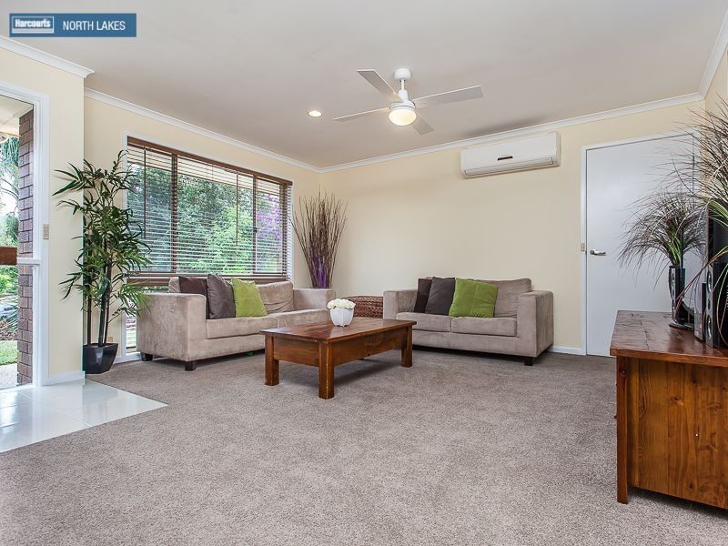 22 Cania Crescent, Petrie QLD 4502