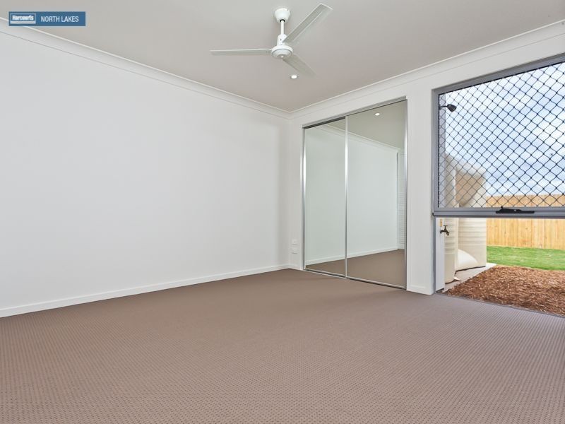 9 Manhattan Crescent, North Lakes QLD 4509