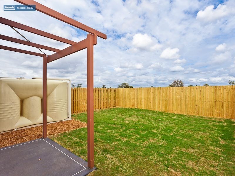 9 Manhattan Crescent, North Lakes QLD 4509