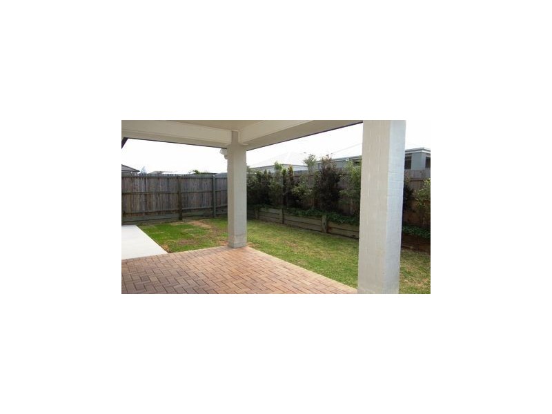 34 Augusta Parade, North Lakes QLD 4509