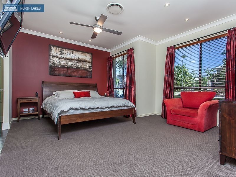 34 Elkington Circuit, North Lakes QLD 4509