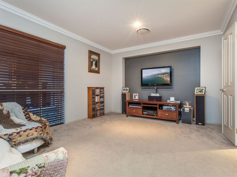 48 Elkington Circuit, North Lakes QLD 4509