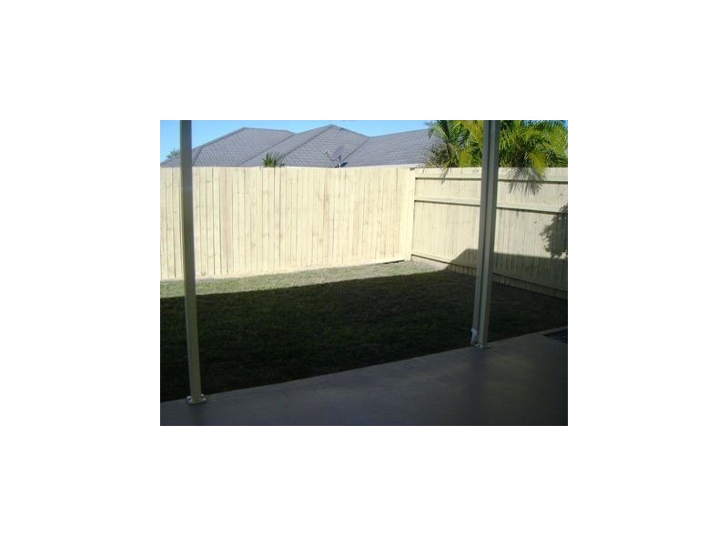 45 Kurrajong Circuit, North Lakes QLD 4509