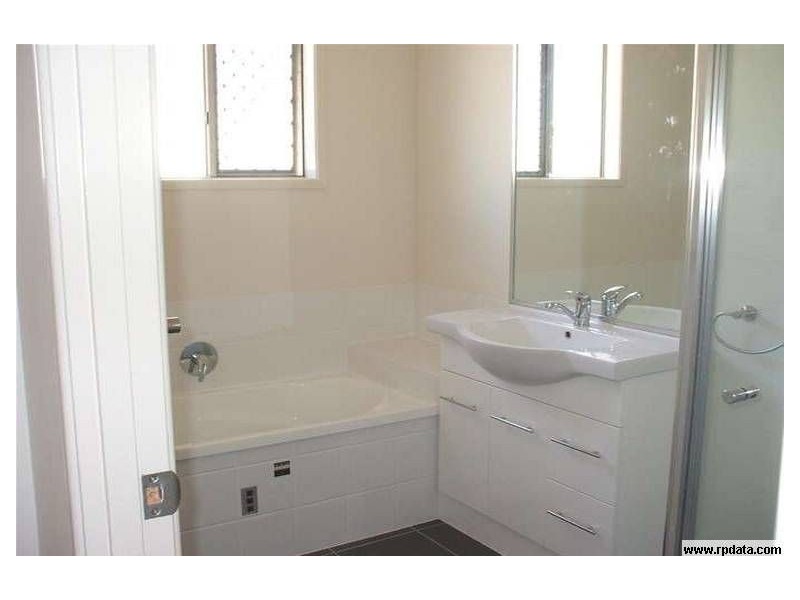 31 Echidna Parade, North Lakes QLD 4509