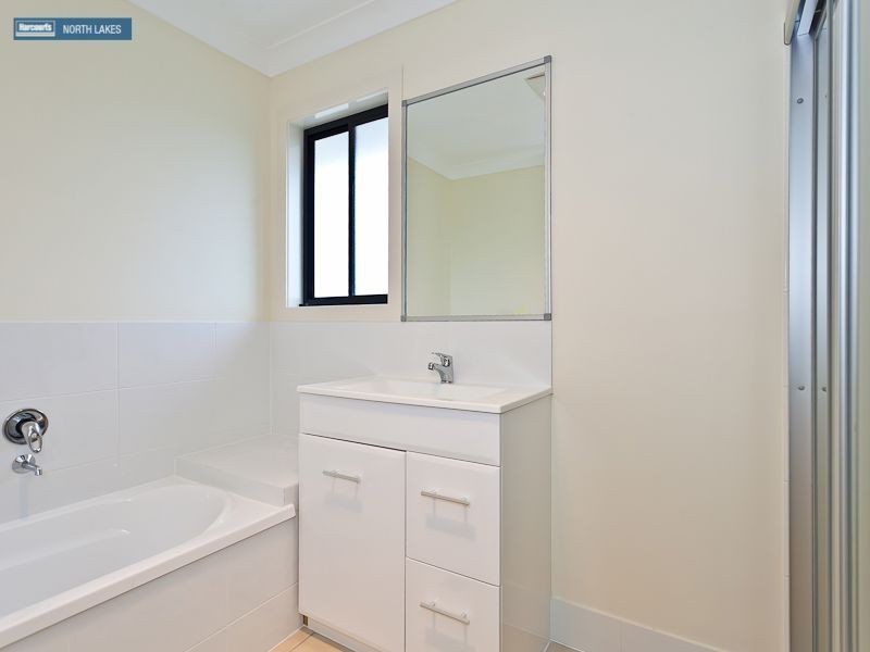 2/5 Wallis Circuit, North Lakes QLD 4509