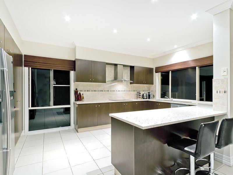 122 Copeland Drive, North Lakes QLD 4509