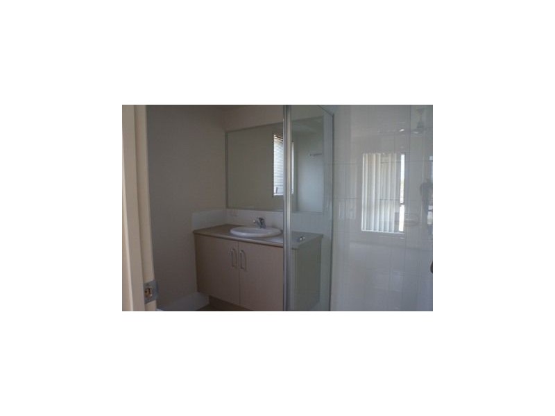 66 Denham Crescent, North Lakes QLD 4509