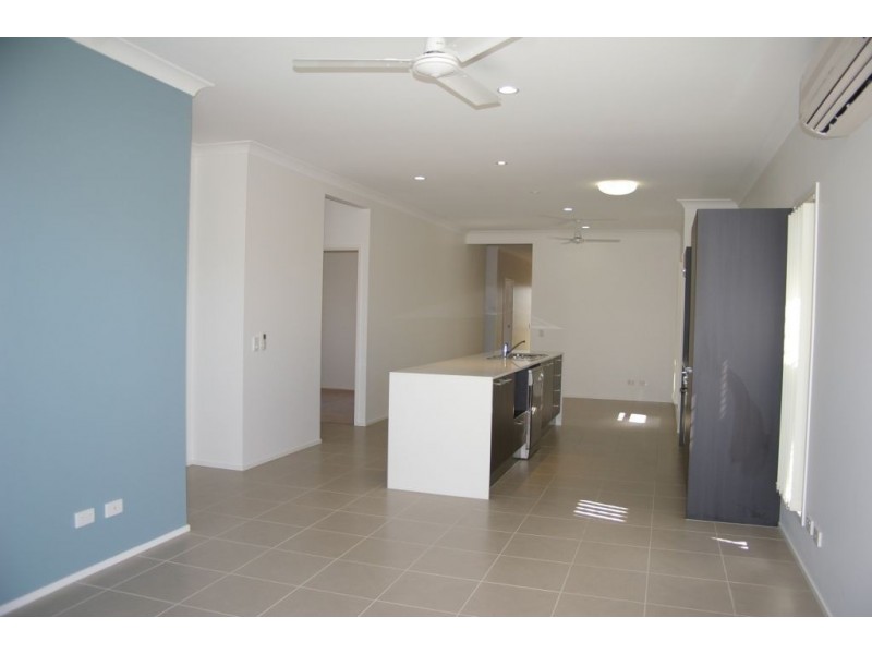 5 Lanagan Circuit, North Lakes QLD 4509