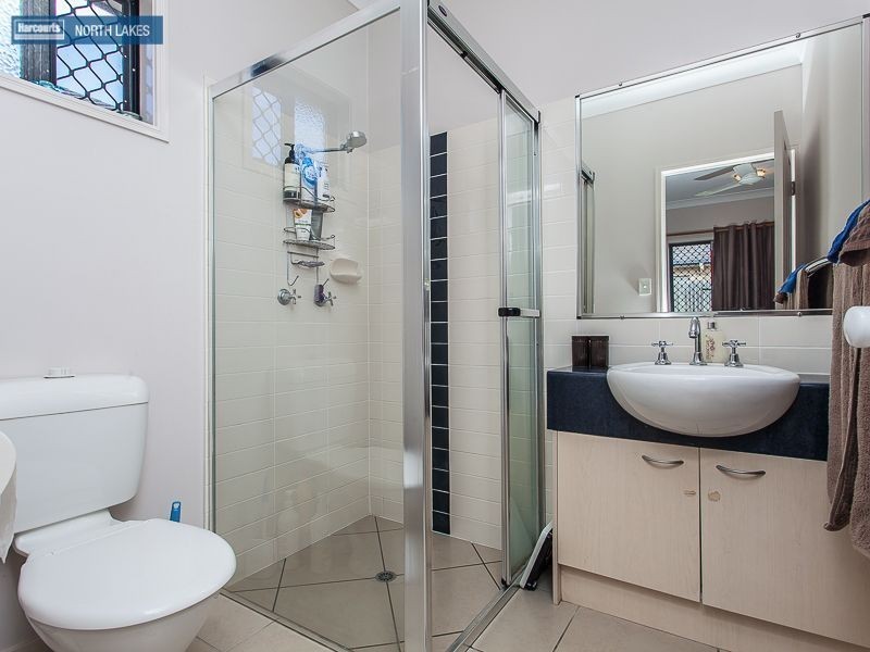 11 Silkyoak Court, North Lakes QLD 4509