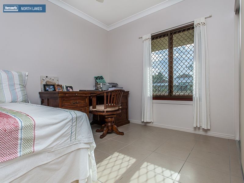 11 Silkyoak Court, North Lakes QLD 4509