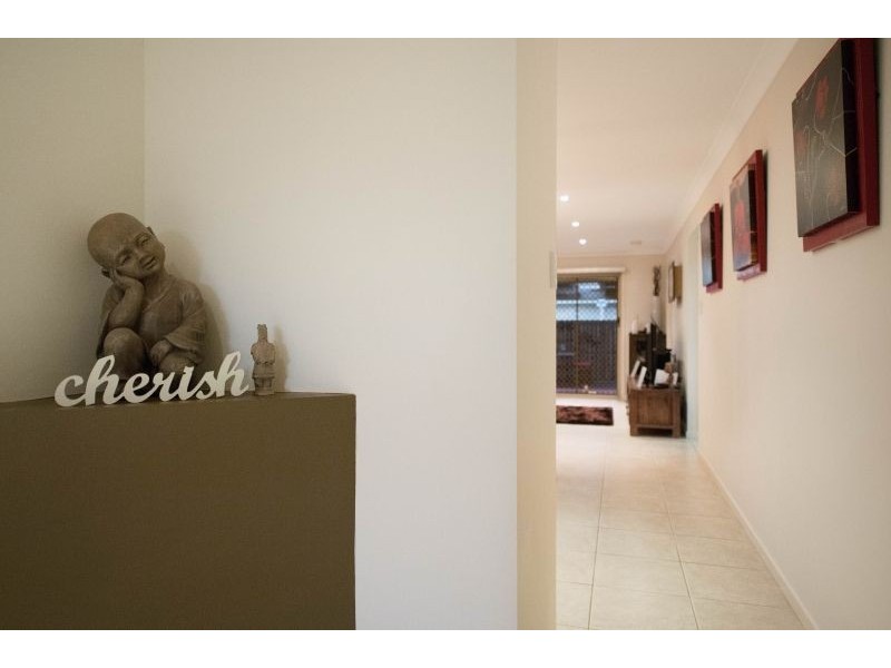 17 Highcliff Crescent, North Lakes QLD 4509