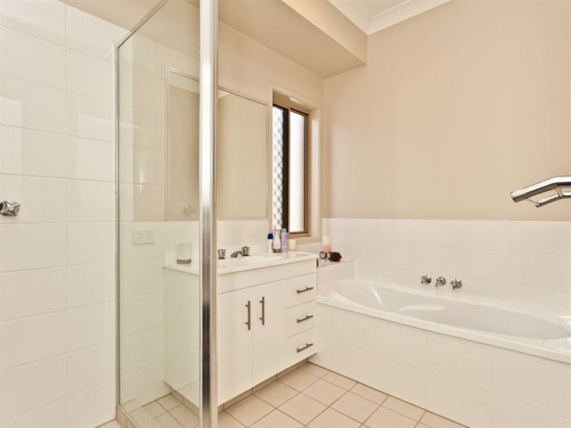 18 Player Street, North Lakes QLD 4509