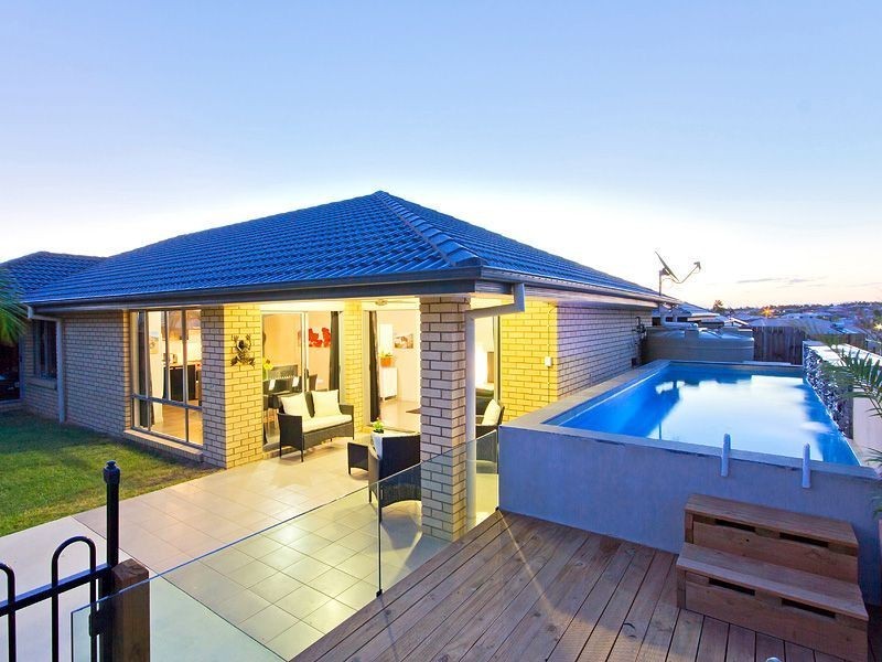 23 Cowen Terrace, North Lakes QLD 4509