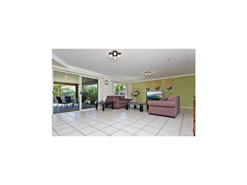1 Currawinya Street, North Lakes QLD 4509