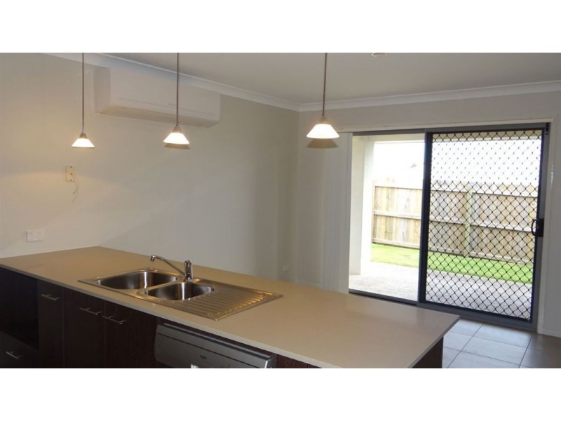 6 McIlwaith Street, North Lakes QLD 4509