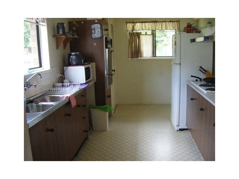12 Valiant Crescent, Strathpine QLD 4500