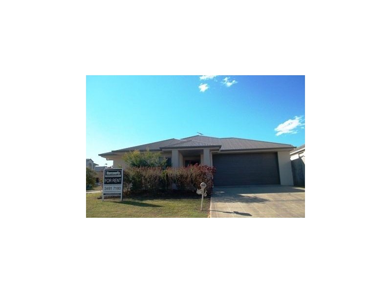 62 Nicklaus Parade, North Lakes QLD 4509