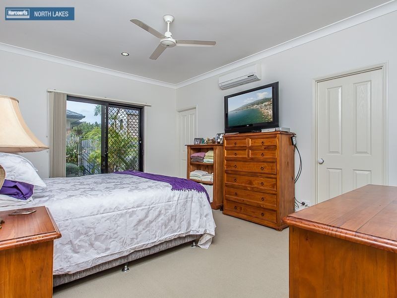 30 Lacebark Street, North Lakes QLD 4509