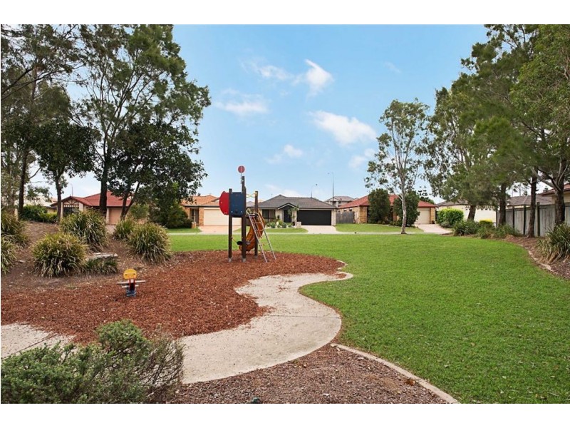 8 Dorrigo Court, North Lakes QLD 4509