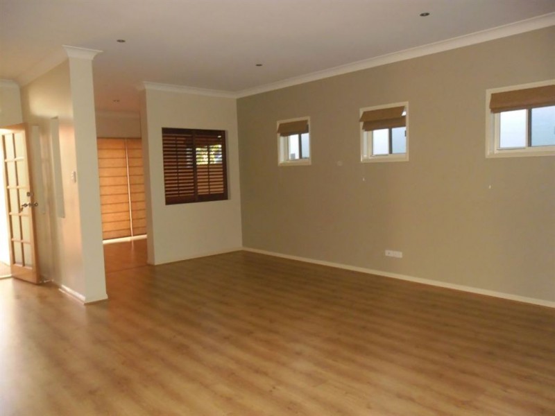 21 Douglas Circuit, North Lakes QLD 4509