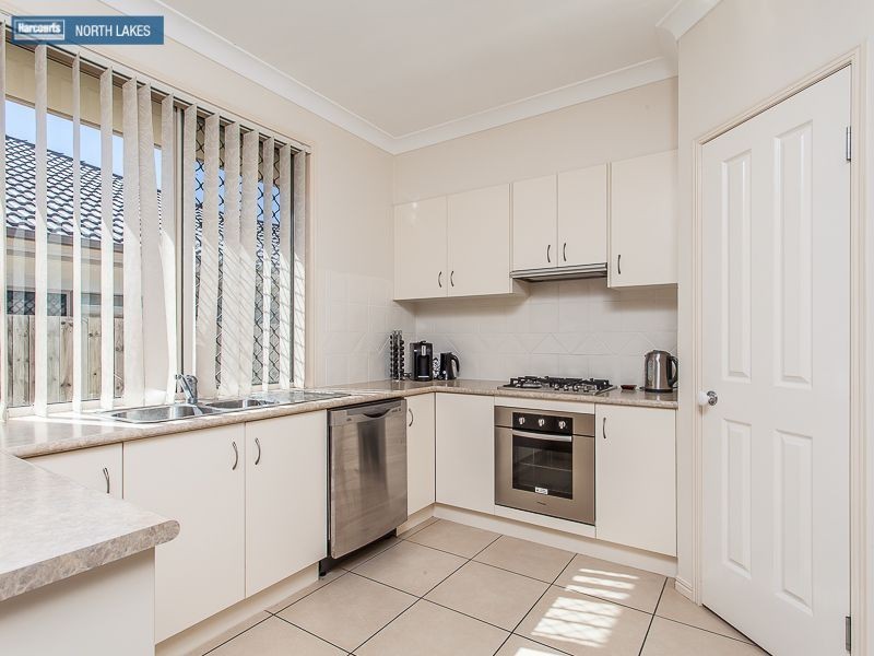 35 Wallaroo Circuit, North Lakes QLD 4509